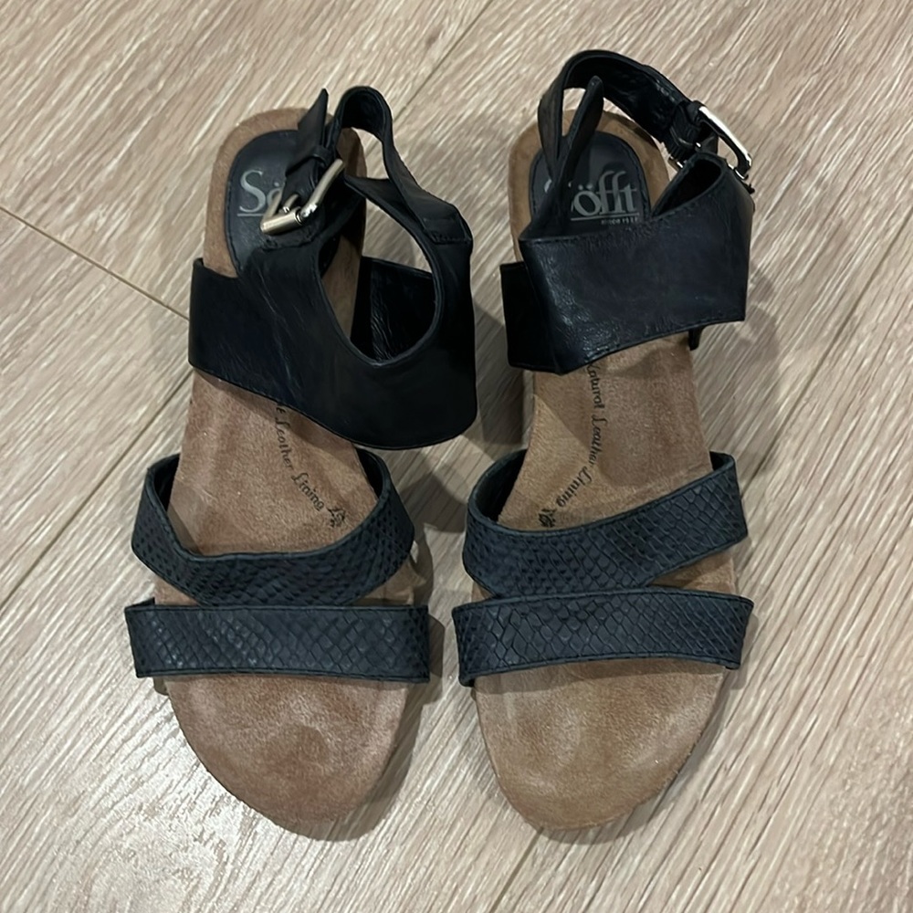 Sofft Leather Lining 2” Sandals - size: 7
